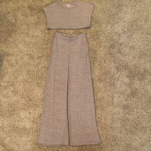 Stylish 2 Piece Knit Set